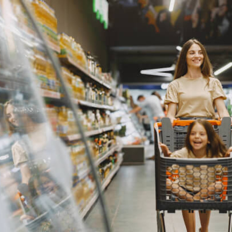 Prekybos centro lentynos